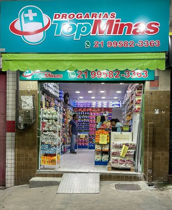 Fachada real da Drogarias TopMinas em Higienópolis